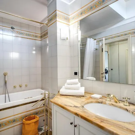 Alfresco Luxury With Heated Pool Villa Montecatini Terme